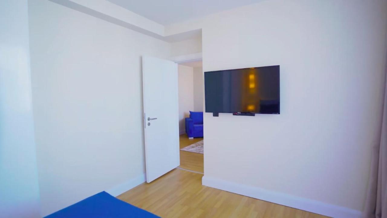 Aparthotel For Batumi Orbi City Kültér fotó